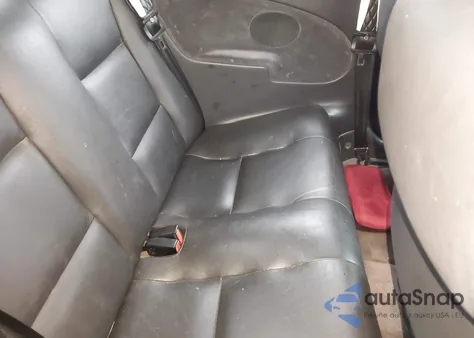 1997 Saab 900 Se z USA, uszkodzony, nr VIN YS3DF75N6V7010262